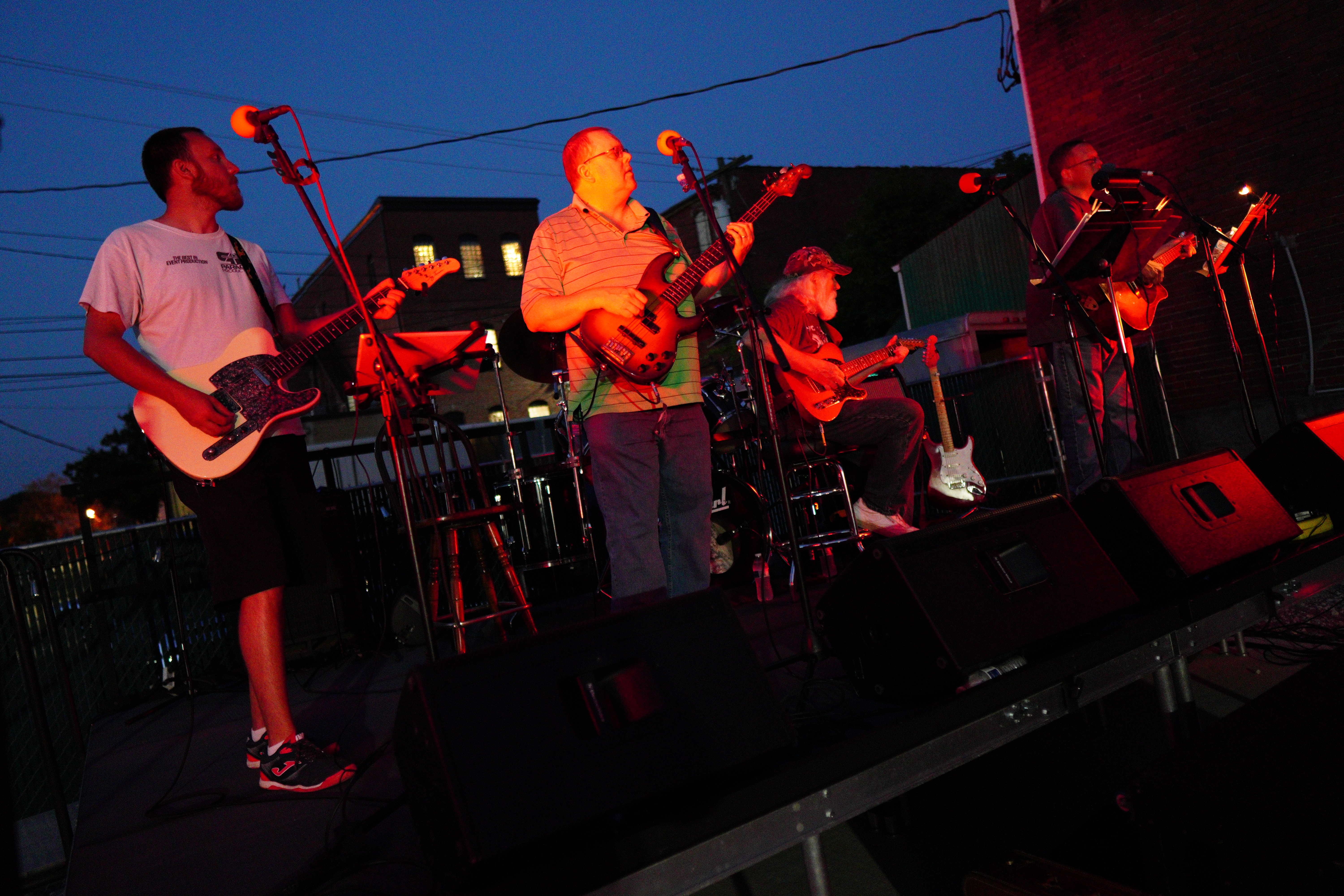 Country Horizon live